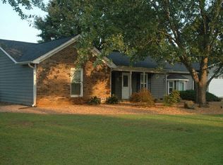 155 Ridge Rd, Tyrone, GA 30290