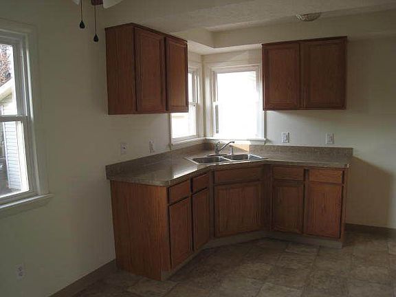 5th image of 37804 Caroline Dr