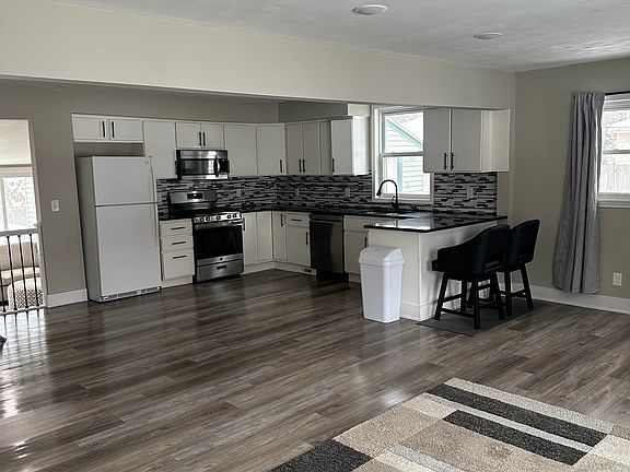 2nd image of 6665 1st St N #1