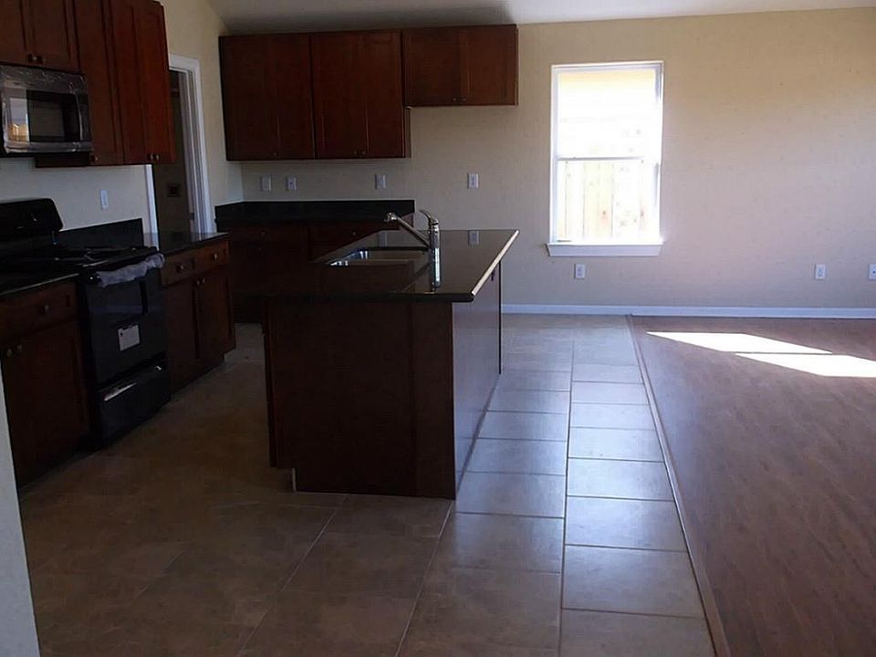 1st image of 5619 Park Village Dr