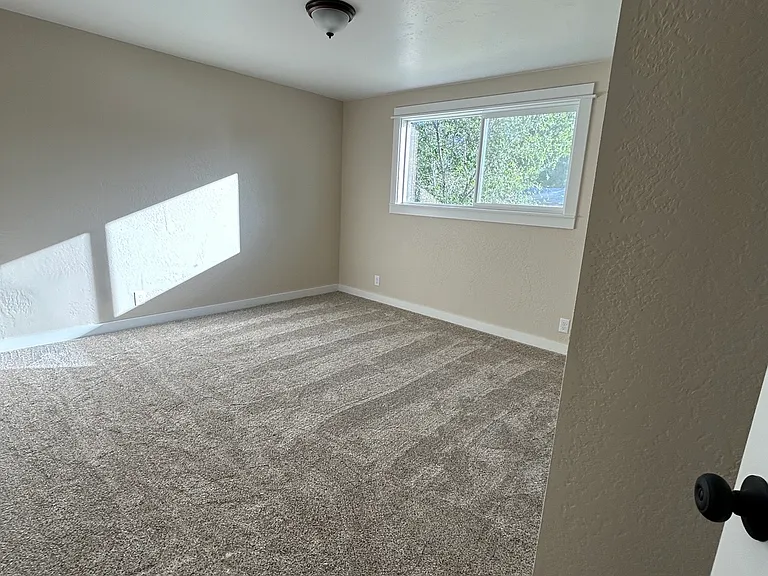 Second bedroom, right side of hallway