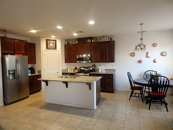 3rd image of 12377 Canyonlands Dr