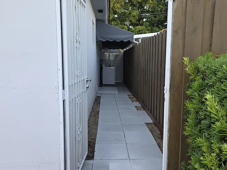 319 Beacom Blvd — Photo 5