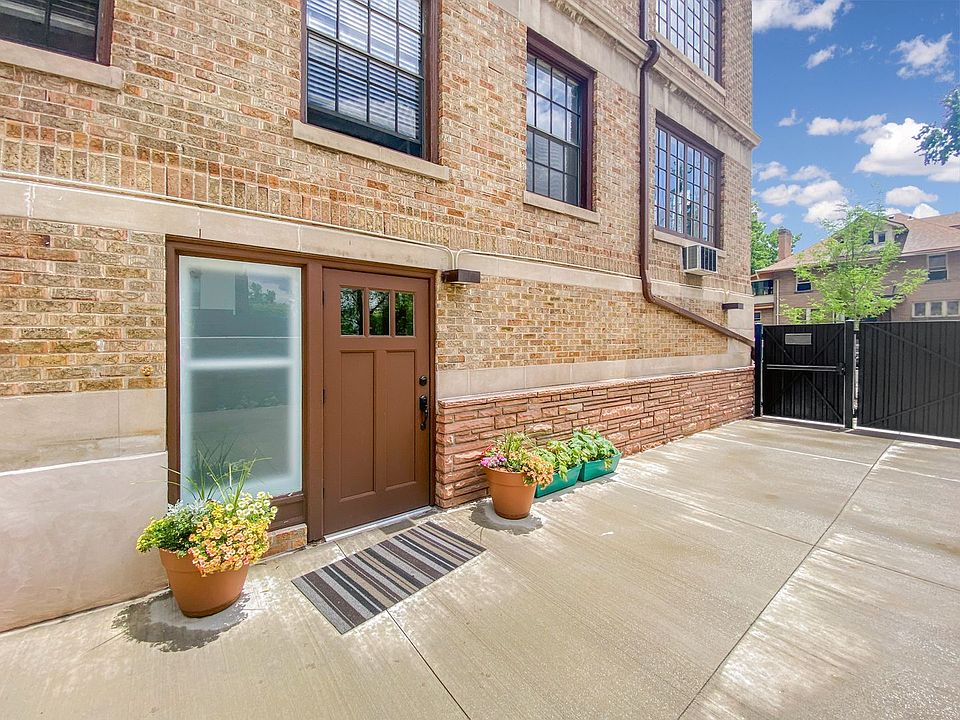 1st image of 1111 E Bayaud Ave
