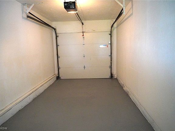3rd image of 941 Jean Ave