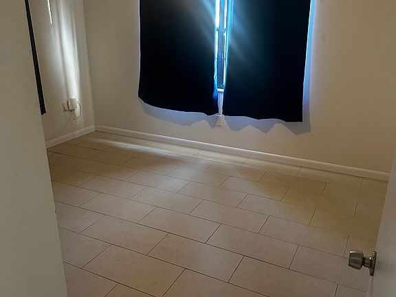 5th image of 17 Pelican Dr