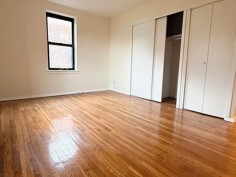 10 Franklin Ave #6L — Photo 2