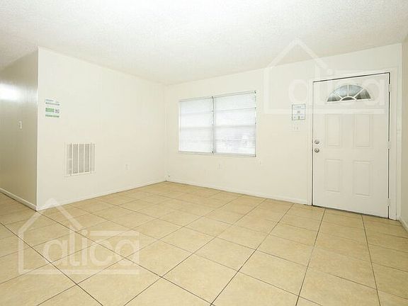 4th image of 5179 Lanette St