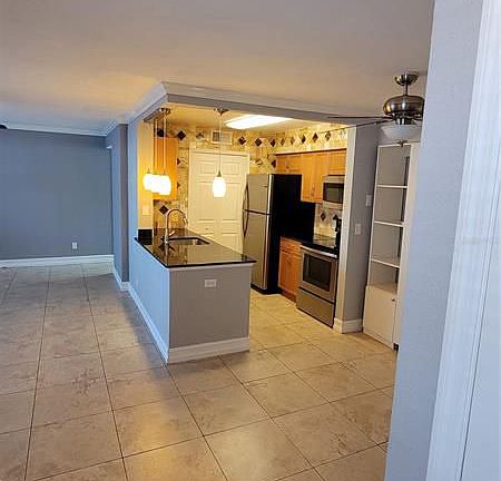 2nd image of 3305 Haviland Ct APT 102