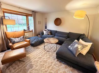 120 Tracy Cir, Amherst, MA 01002