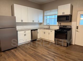 316 W Mill St APT 3, Waterloo, IL 62298
