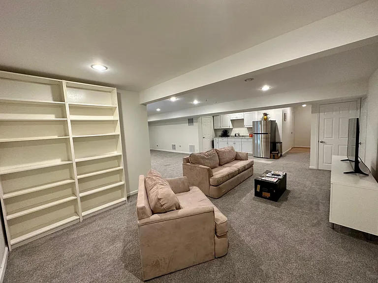44024 Pandora Ct — Photo 3