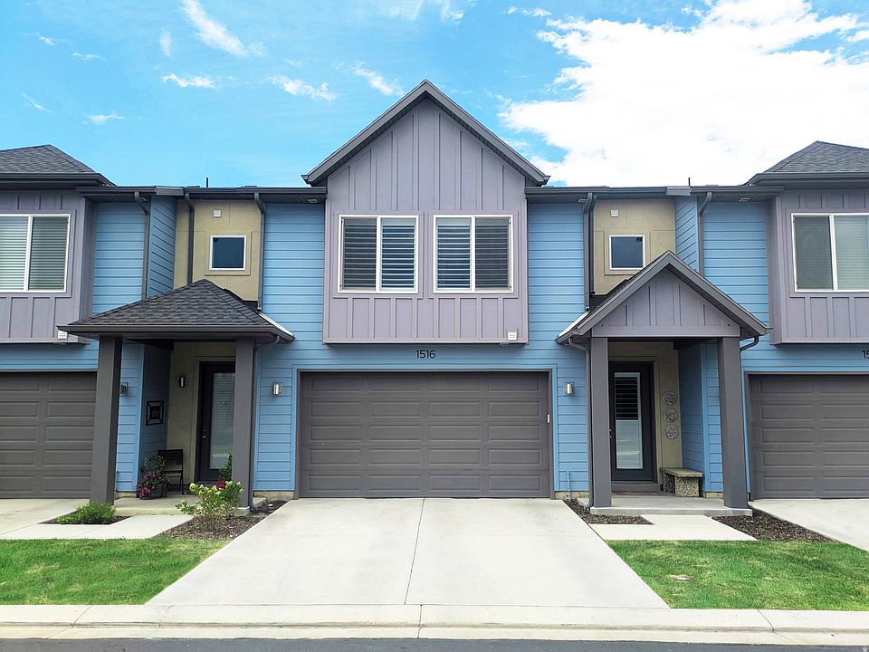 1st image of 1516 W Fiore Dr #104