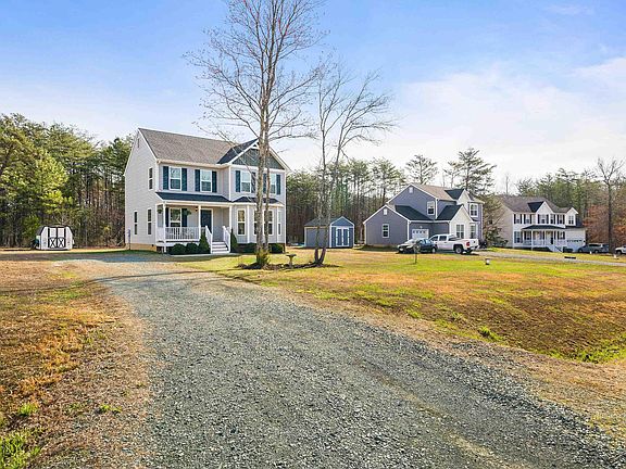 4th image of 121 Trillium Ln