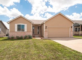 10517 E Fawn Grove St, Wichita, KS 67207