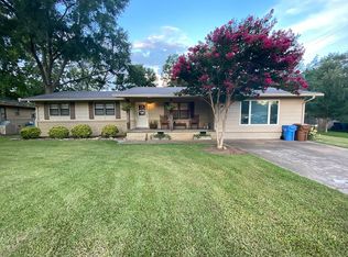 920 Crestline Dr SW, Hartselle, AL 35640