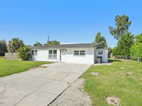 18472 Iris Rd, Fort Myers, FL 33967