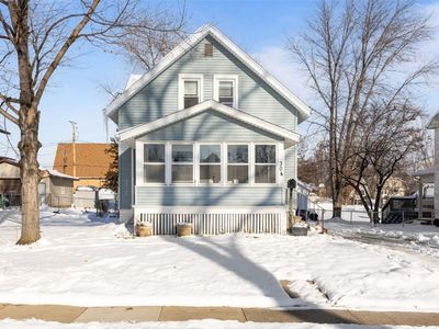 304 34th St NE, Cedar Rapids, IA, 52402