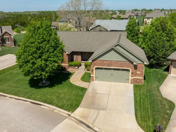 329 S Grand Mere Ct, Wichita, KS 67230