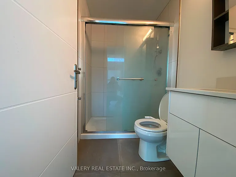 60 Frederick St #809 — Photo 38