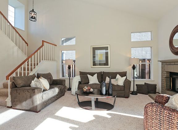 4th image of 212 Yarborough Ln