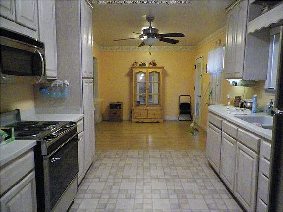 5th image of 115 Maroney Ln