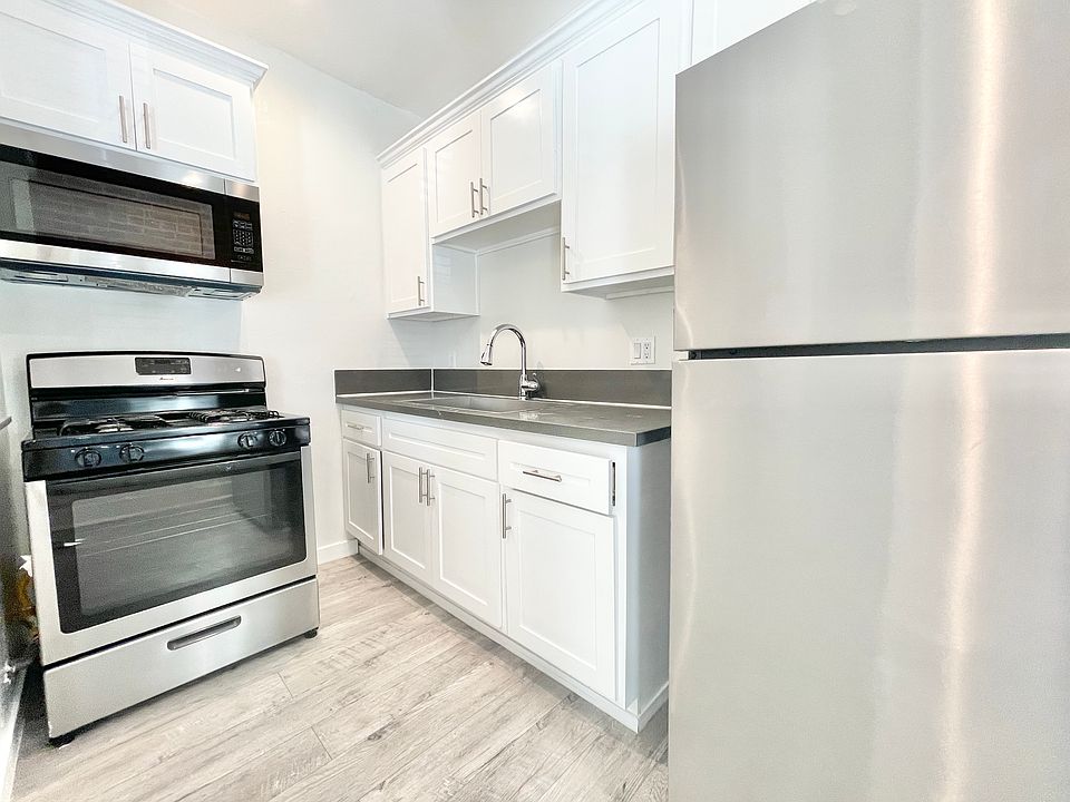 1st image of 1059 S Western Ave #115
