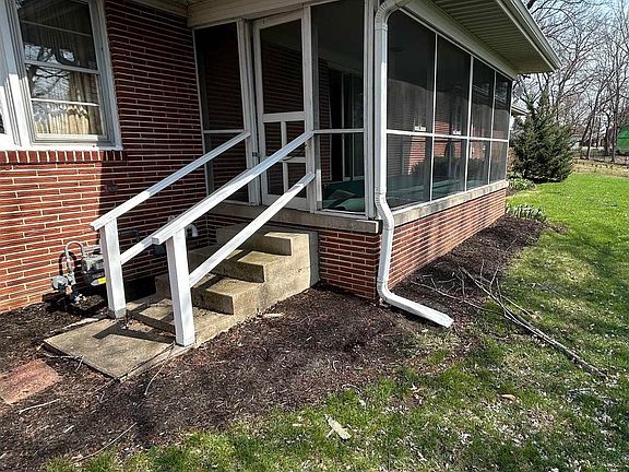 5th image of 1218 Meadowbrook Dr