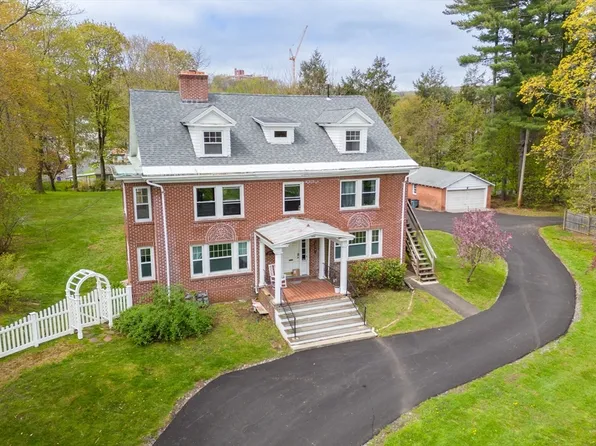 1895 Northampton St, Holyoke, MA 01040
