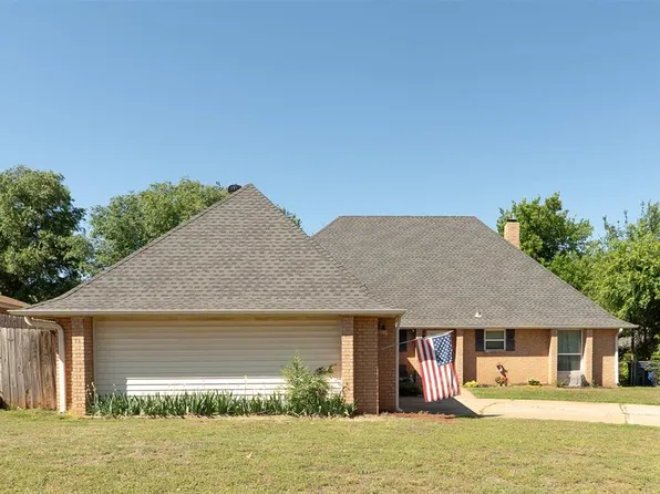 2014 E Canadian Court Ter, Mustang, OK 73064