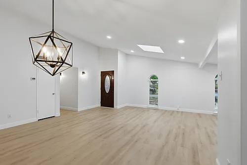 3110 Teakwood Dr Photo 1