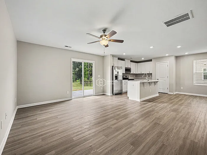 1548 Forkhorn Dr — Photo 6