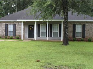 5241 Santos Dr E, Mobile, AL 36619