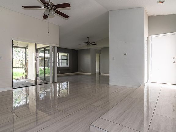 5th image of 11690 Timberwood Road