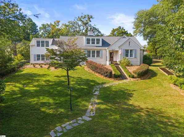 32 Country Club Dr, Greenville, SC 29605