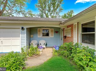 141 Pheasant Ln, Willingboro, NJ 08046