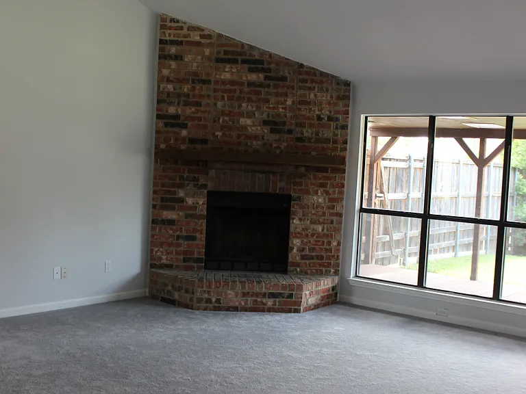 812 Shannon Dr — Photo 10