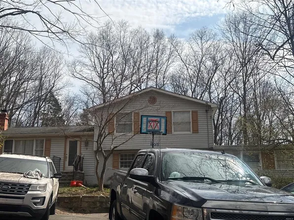 6 Margaret Ln, Sussex, NJ 07461