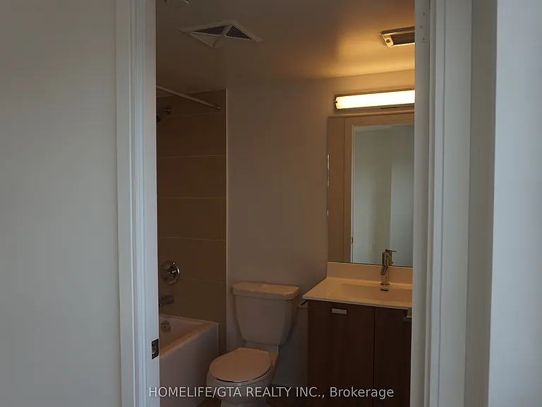275 Village Green Sq #1522 — Photo 27
