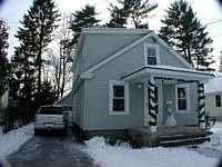 1st image of 32 Wilson Ave