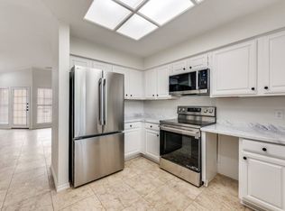 401 Pebble Way APT 239, Arlington, TX 76006