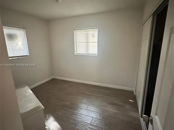 5460 SW 38th Ct, Hollywood, FL 33023