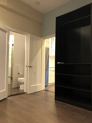 Rented by Avenue Real Estate | media 9