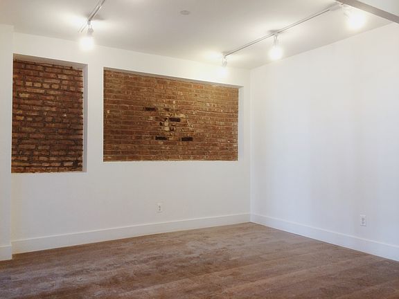 2nd image of 833 Dekalb Ave #1