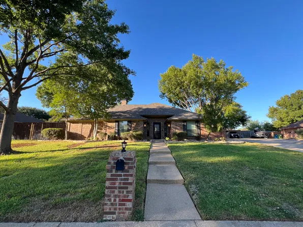 717 Highland Hills Ln, Highland Village, TX 75077