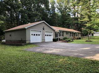 3 Edward St, Clifton Park, NY 12065