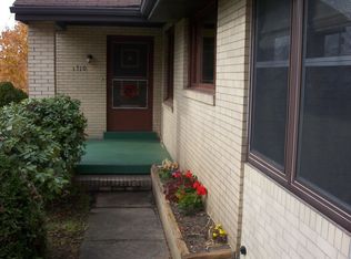 1310 Kroker St, Ambridge, PA 15003