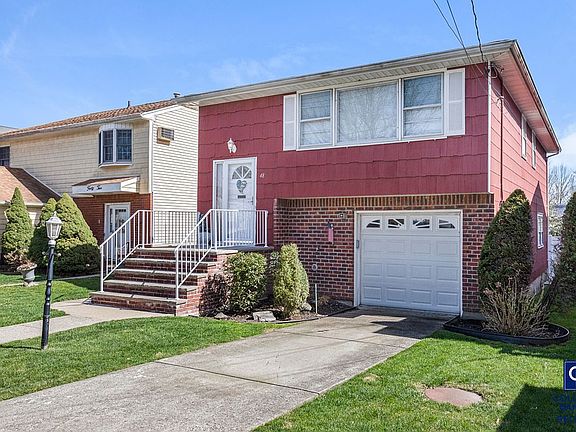 2nd image of 48 Albourne Ave E