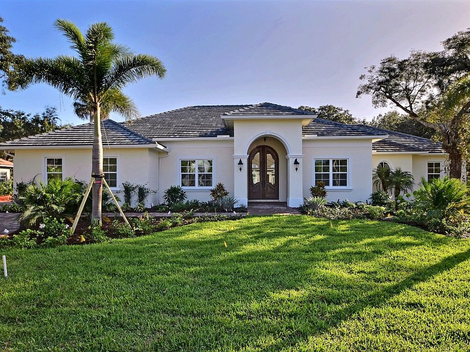 1st image of 13 W Sea Colony Dr