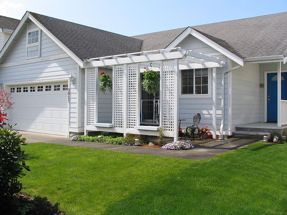 One level, low maintenance living has never been better better